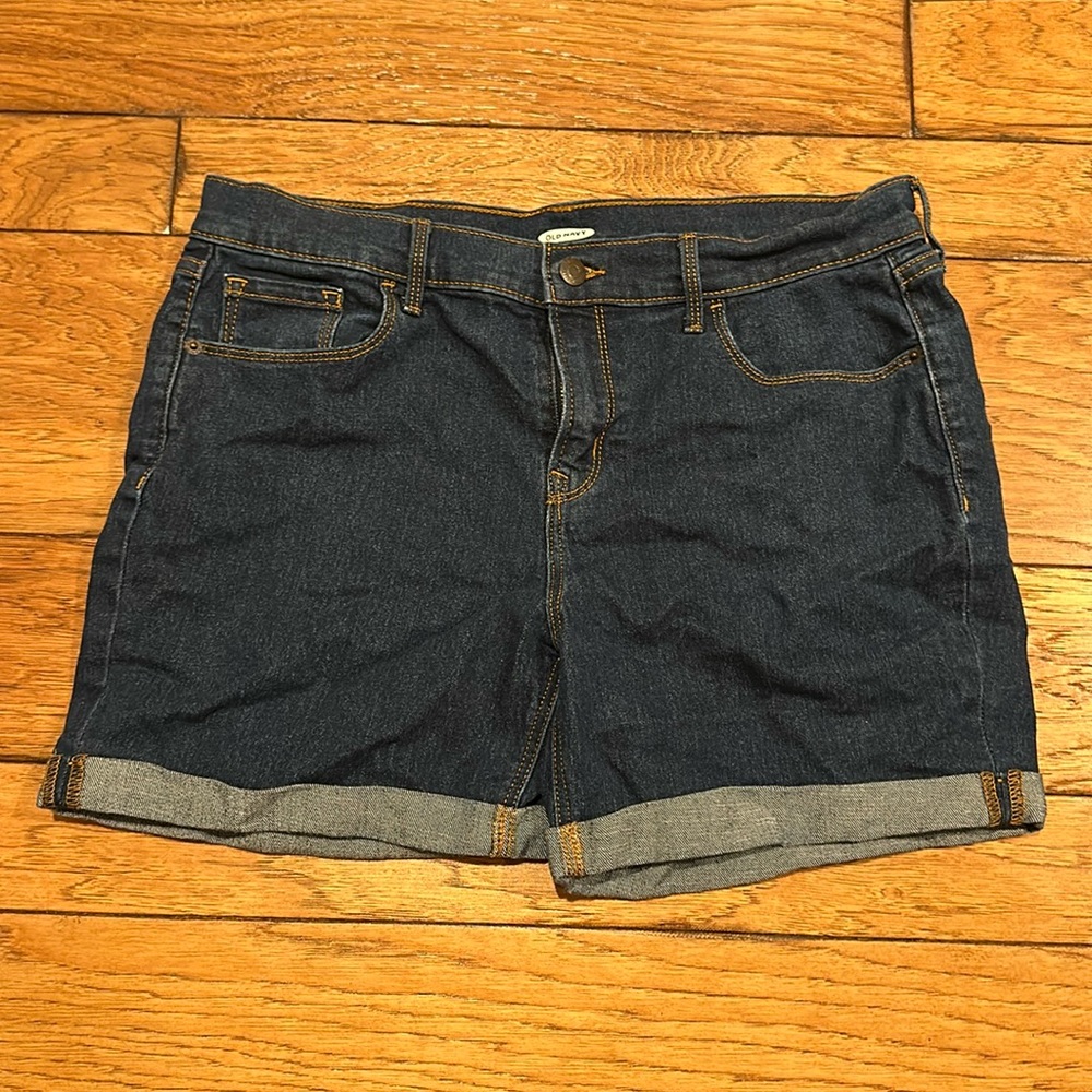 Old navy 5 inch jean shorts